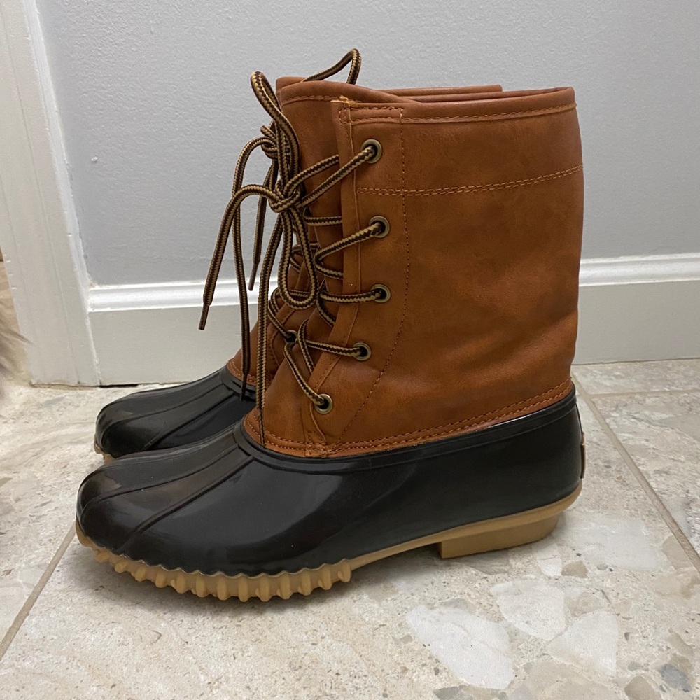 The Orginal Duck Boot - Picture 2 of 8